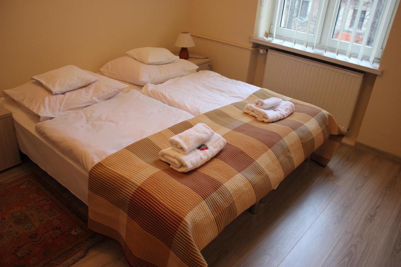 Cdr Aparthotel Kraków Exteriör bild