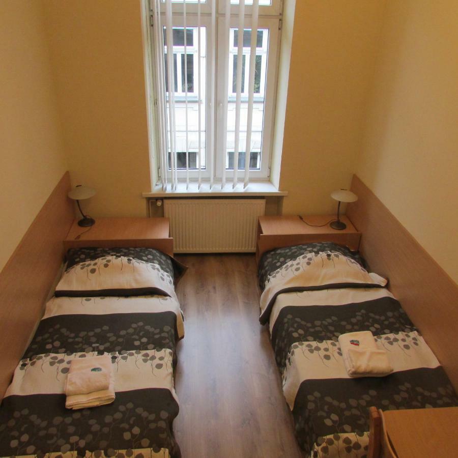 Cdr Aparthotel Kraków Exteriör bild